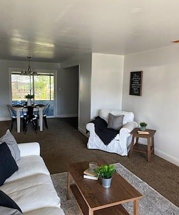 2nd image of 957 Wenbrook Dr