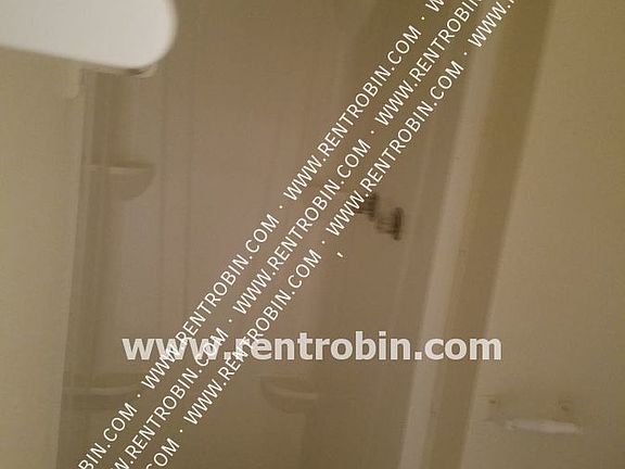 5th image of 730 W Park St #1