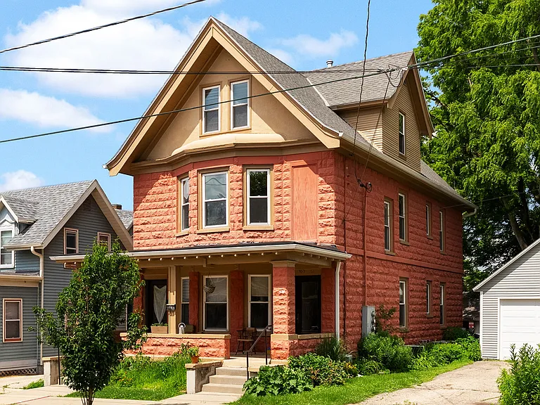 613 S Baldwin St — Photo 11