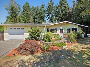 5814 NE 190th St, Kenmore, WA 98028
