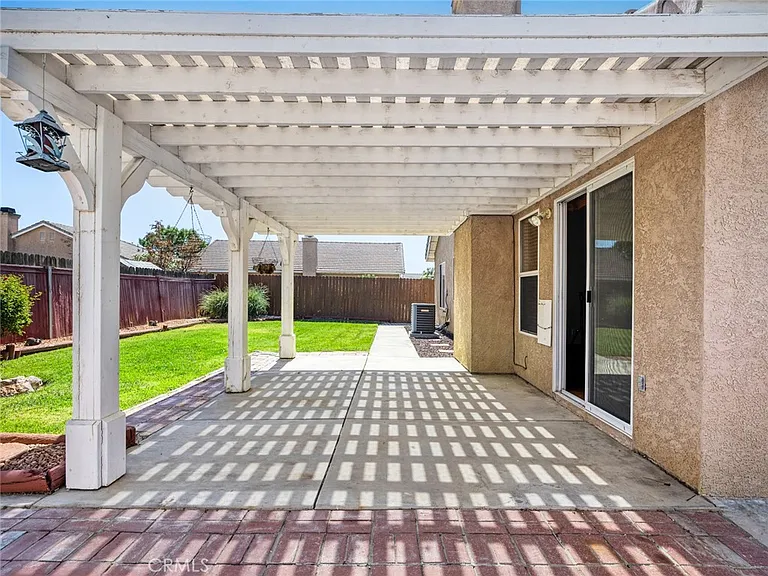 3648 Banyon Ct — Photo 37