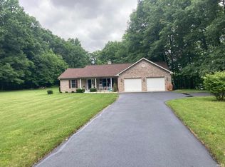 3321 W Bear Claw Rd, Trafalgar, IN 46181