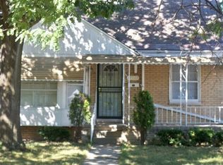 19033 Huntington Rd, Detroit, MI 48219