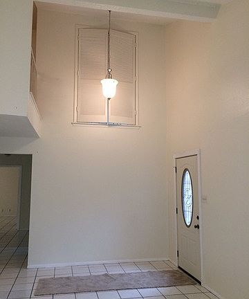 3rd image of 9535 Dunstable Dr