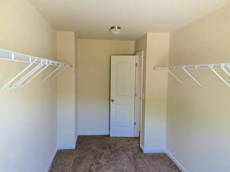 5675 Bucknell Trce — Photo 11