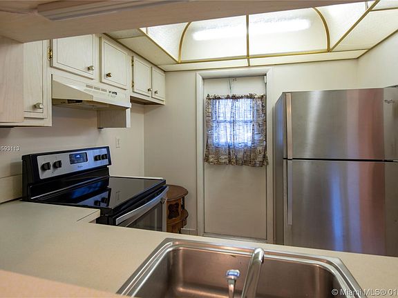 5th image of 3400 NW 48th Ave APT 413