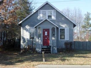 63 Schoolhouse Rd, Albany, NY 12203