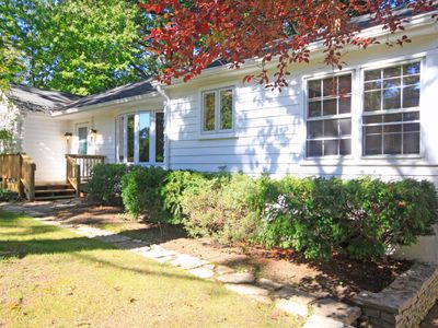 2809 W Marquette Woods Rd, Stevensville, MI, 49127