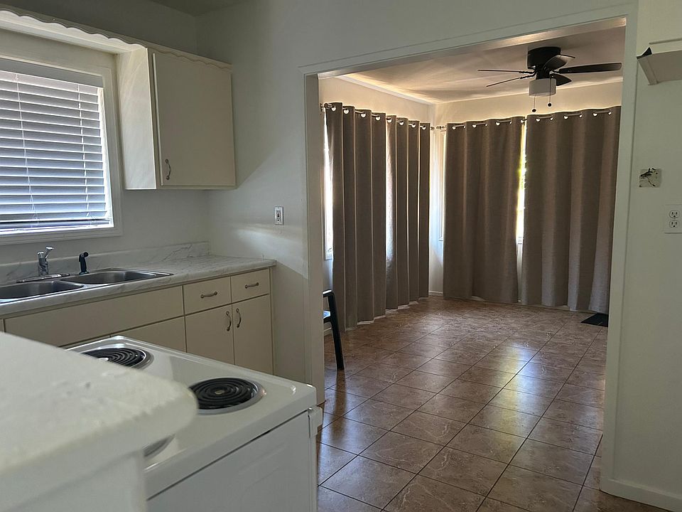 1st image of 317 E Tokay St