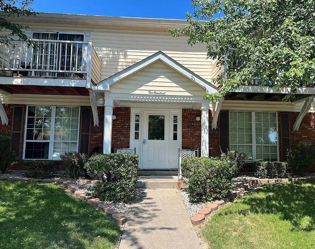 208 Huckleberry Heights Dr, Hannibal, MO 63401 Zillow