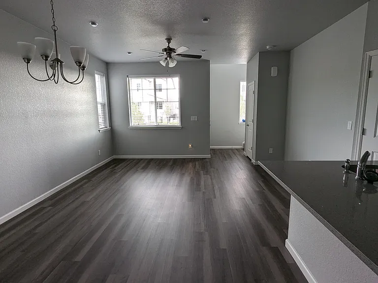 18202 Caffey Dr — Photo 8