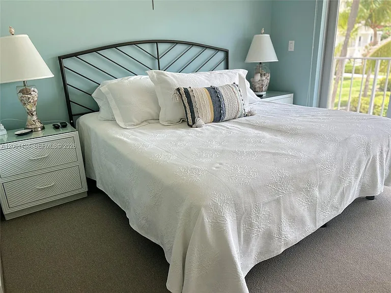 881 Ocean Dr #Townhouse 3 — Photo 12