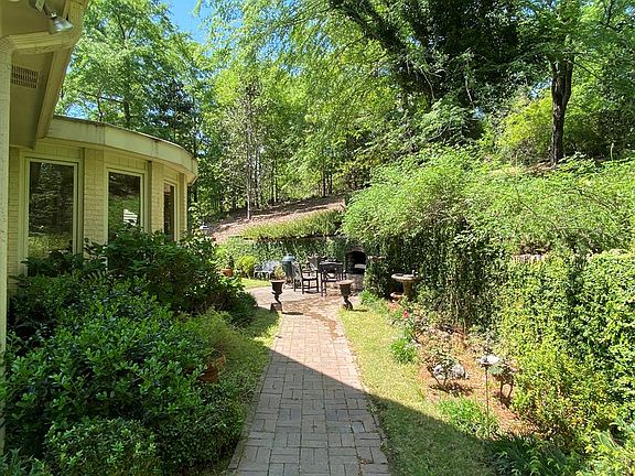 5th image of 109 Stone Ridge Rd