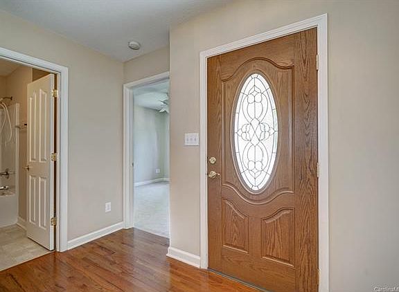 3rd image of 197 Oak Village Pkwy #116