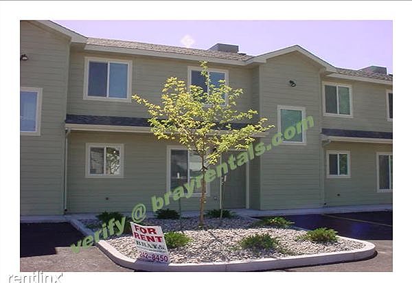 2863 Elm Front of B watermarked