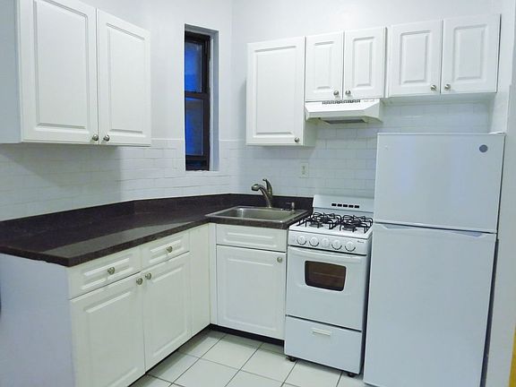 2nd image of 410 E 74th St APT 4G