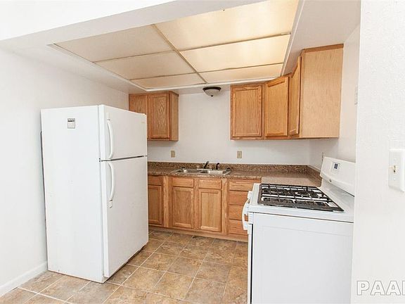 5th image of 4000 N Westport Ct