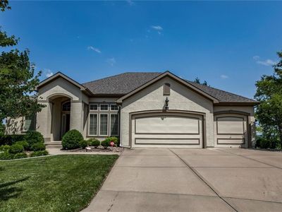13291 Fairway Rd, Leawood, KS, 66209