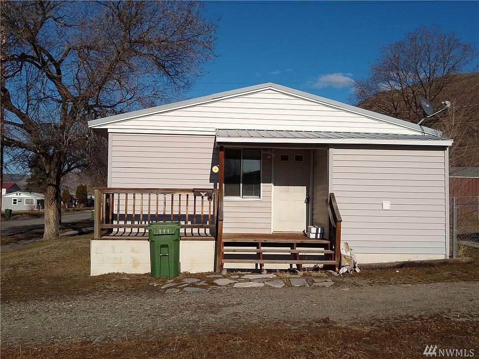 1st image of 1115 Camas St