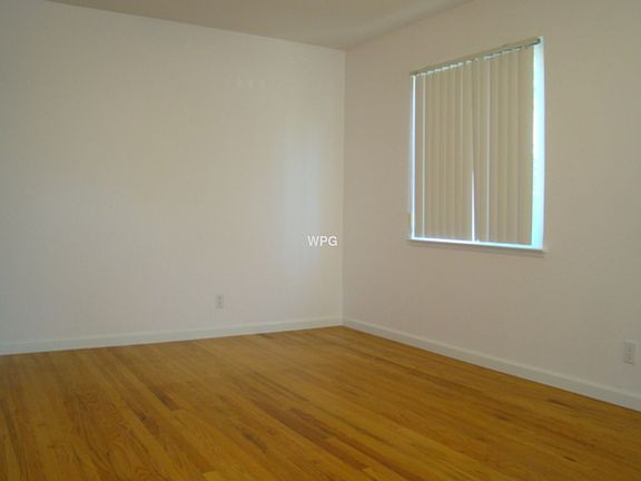 2nd image of 515 Fisk Ave