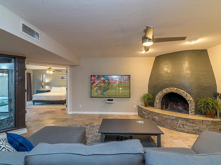 6802 E Ludlow Dr — Photo 20