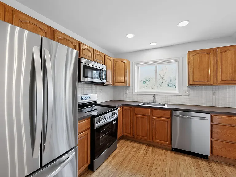 1567 Sugartown Rd — Photo 11
