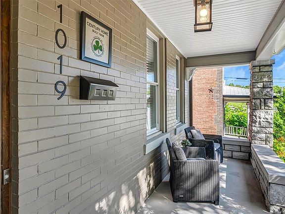5th image of 1019 Grandview Pl