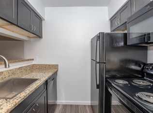 201 Plaza Verde Dr APT 2403, Houston, TX 77038