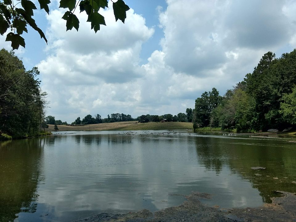 2nd image of Del Ray Dr