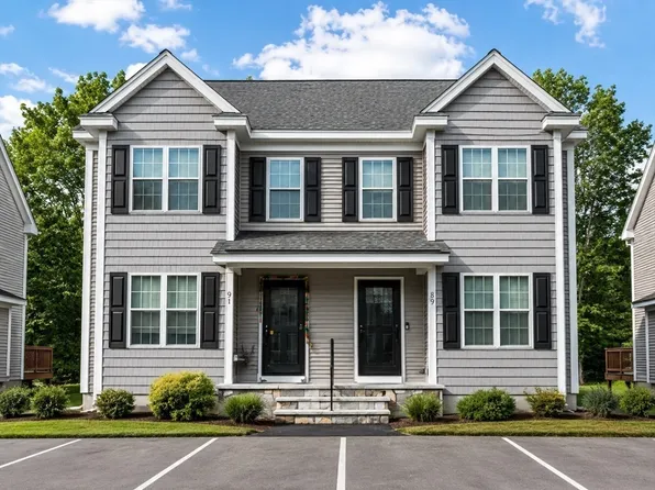 91 Riley Rd #91, Tyngsboro, MA 01879