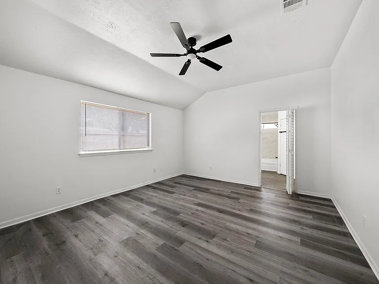 1022 Western Meadows Dr — Photo 18