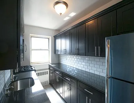 Rented by SW Queens Mezzanine | media 1