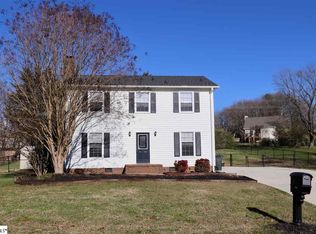410 Hunters Trl, Greenville, SC 29615