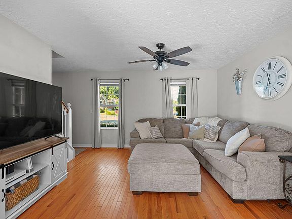 4th image of 2700 Dorado Ct