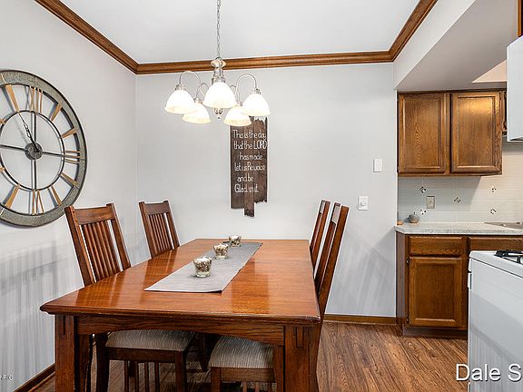 5th image of 3193 Beechnut Ln #10