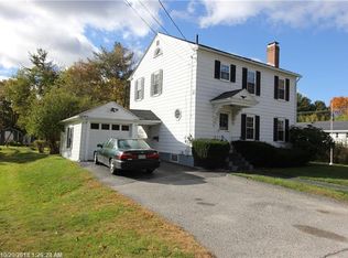 14 Bolster St, Auburn, ME 04210