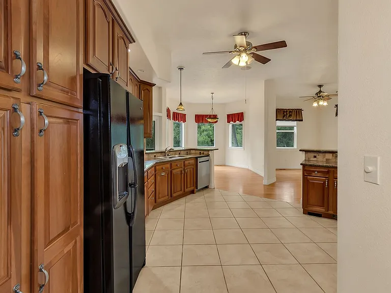 2245 Idella Ct — Photo 26