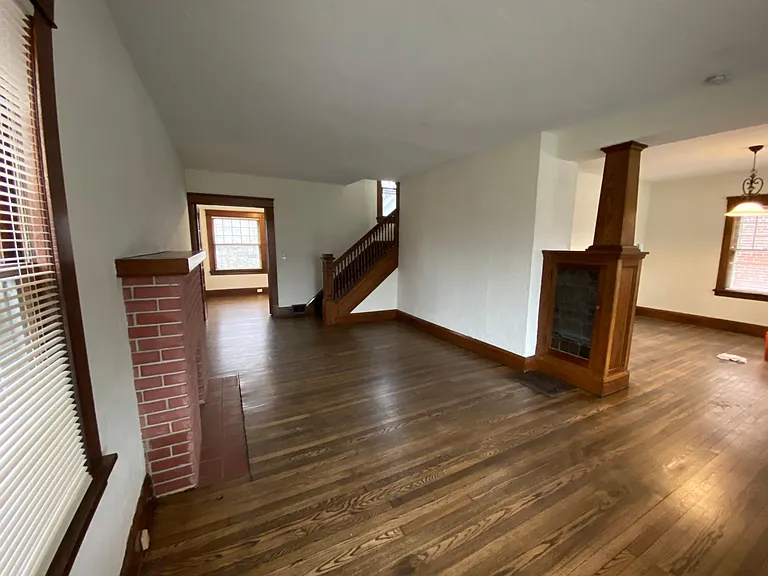 15242 Lakeshore Blvd — Photo 8