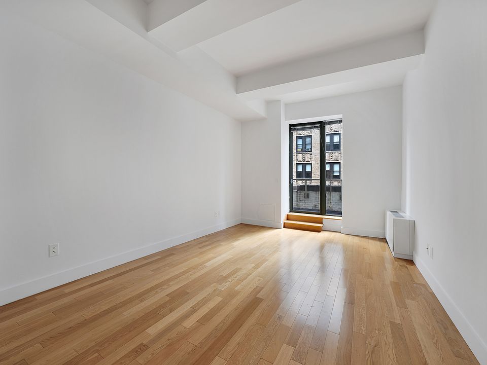 1st image of 99 John St APT 1116