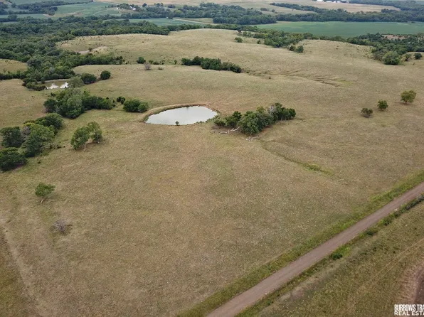 707 Trail Blvd, Pawnee City, NE 68420