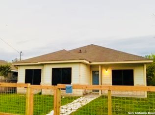 1811 W Laurel, San Antonio, TX 78201