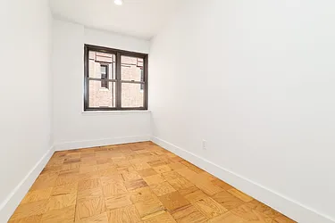 Rented by Mossanen Group