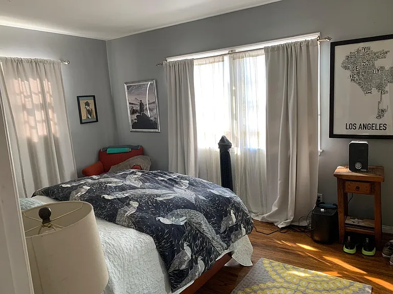 Bedroom 1 - Previous tenant B