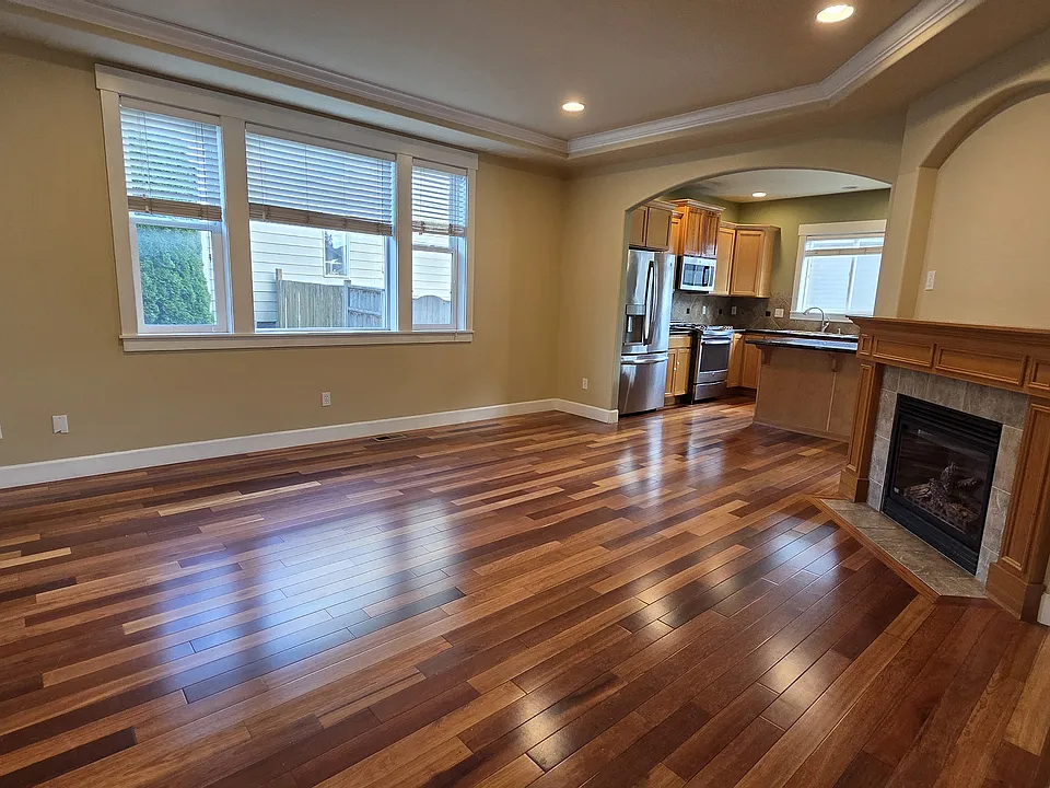 4332 226th Pl SE