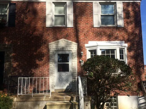 821 Wedgewood Rd, Baltimore, MD 21229