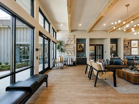 Resident Clubhouse at Bolton West Charlotte Apartments