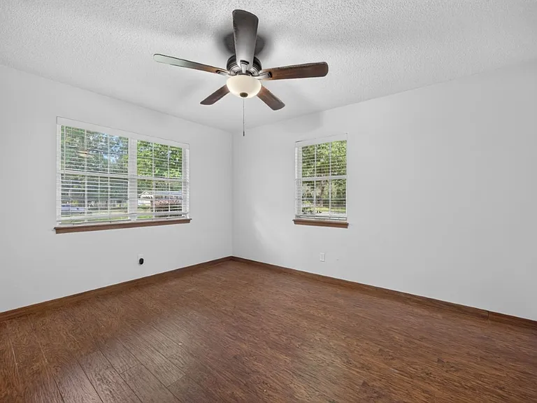 892 Branscomb Rd — Photo 23