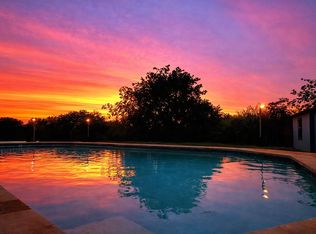 911 Blue Sky Dr, Arlington, TX 76002