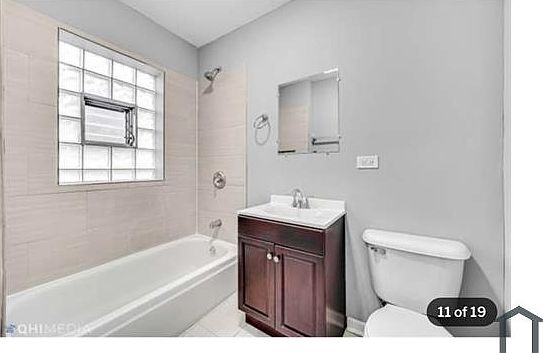 5th image of 7845 S Langley Ave #2