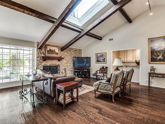 3rd image of 4343 Shady Bend Dr
